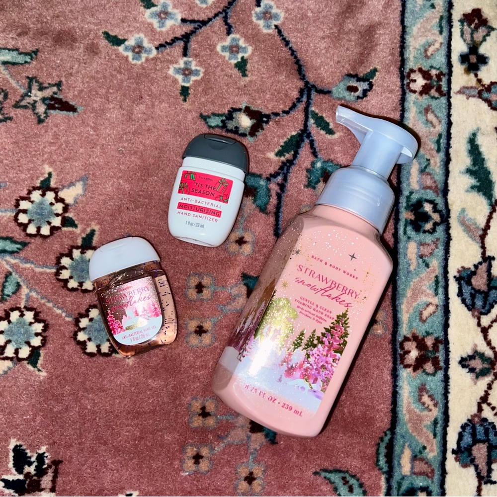 Strawberry Snowflakes Hand Soap & Sanitizer + Tis the Season Sanitizer